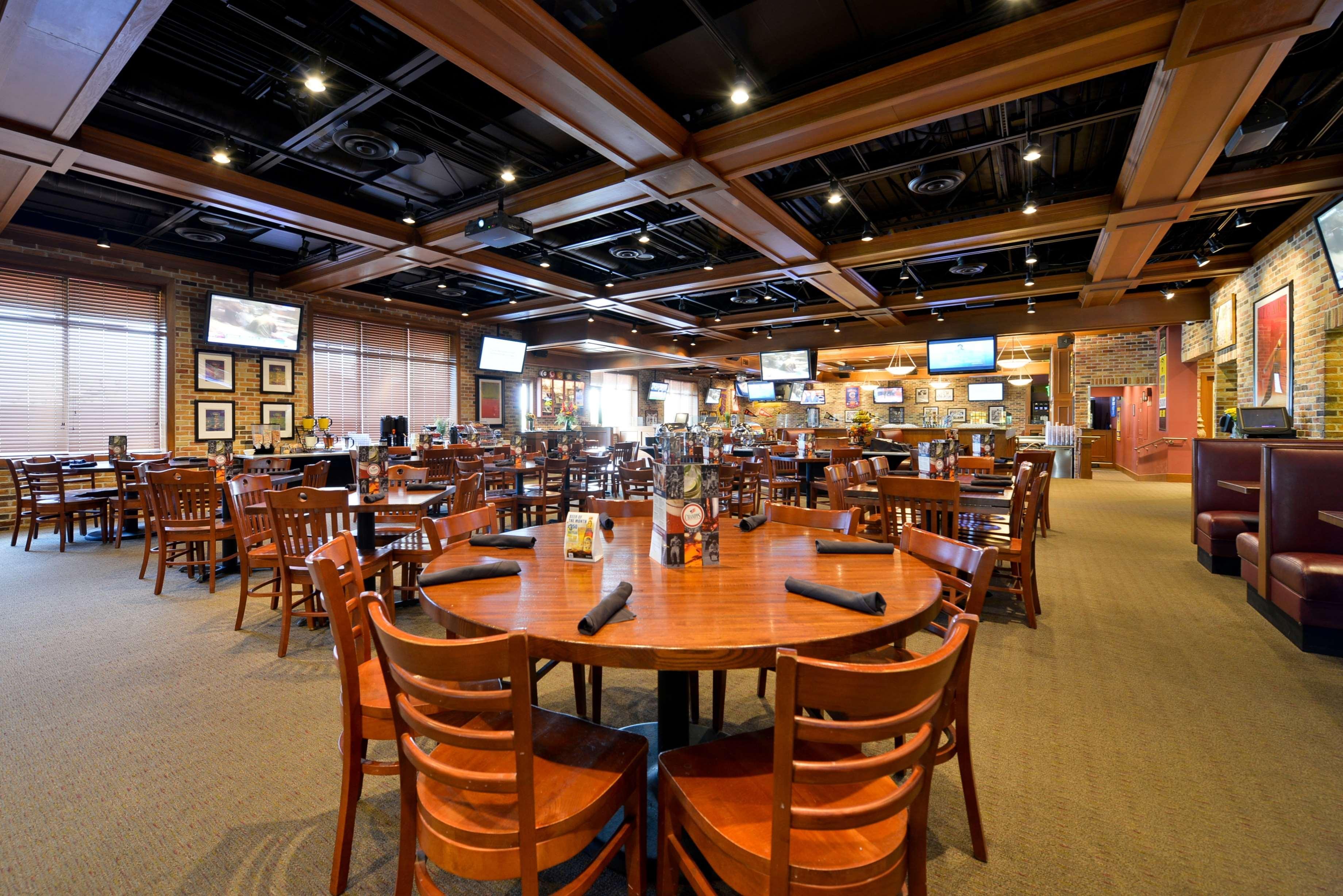 Best Western Plus Dubuque Hotel And Conference Center Luaran gambar