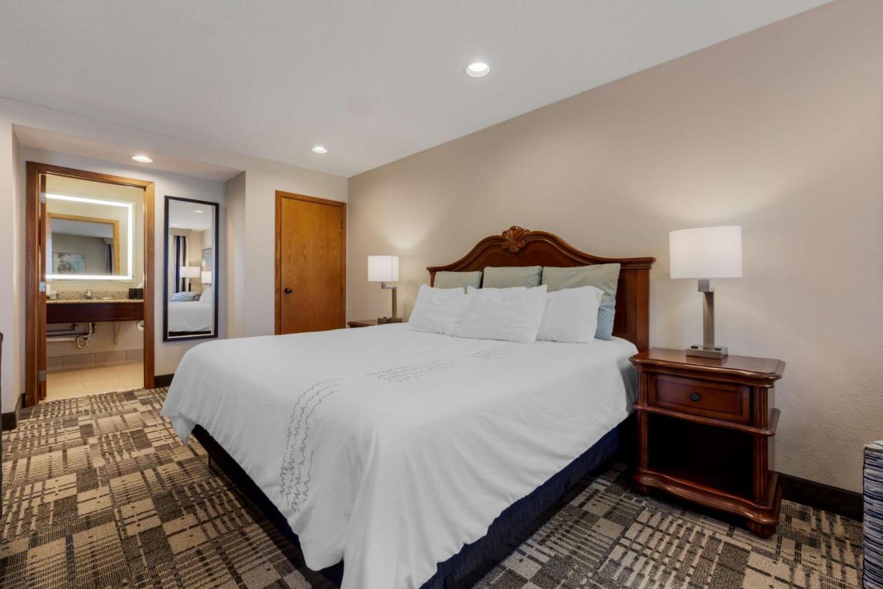 Best Western Plus Dubuque Hotel And Conference Center Luaran gambar